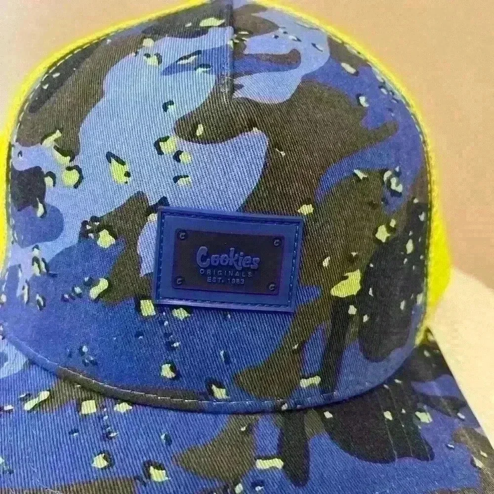 NWOT Cookies brand, snap back, flat bill hat, unisex